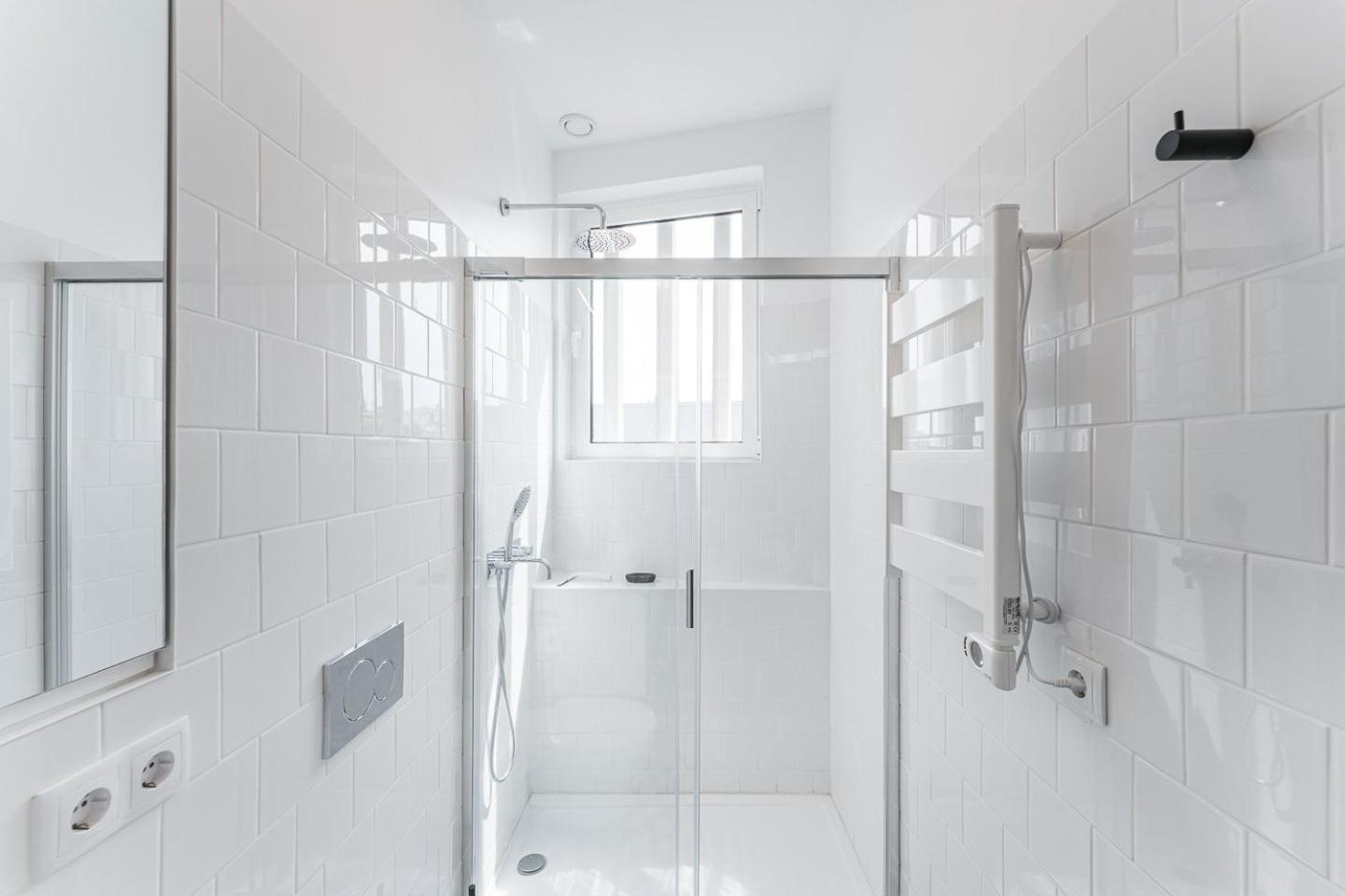 Guestready - Colorful Apt Near Agosto Station Porto Buitenkant foto