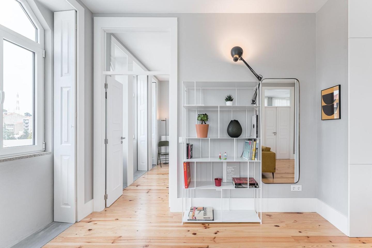 Guestready - Colorful Apt Near Agosto Station Porto Buitenkant foto