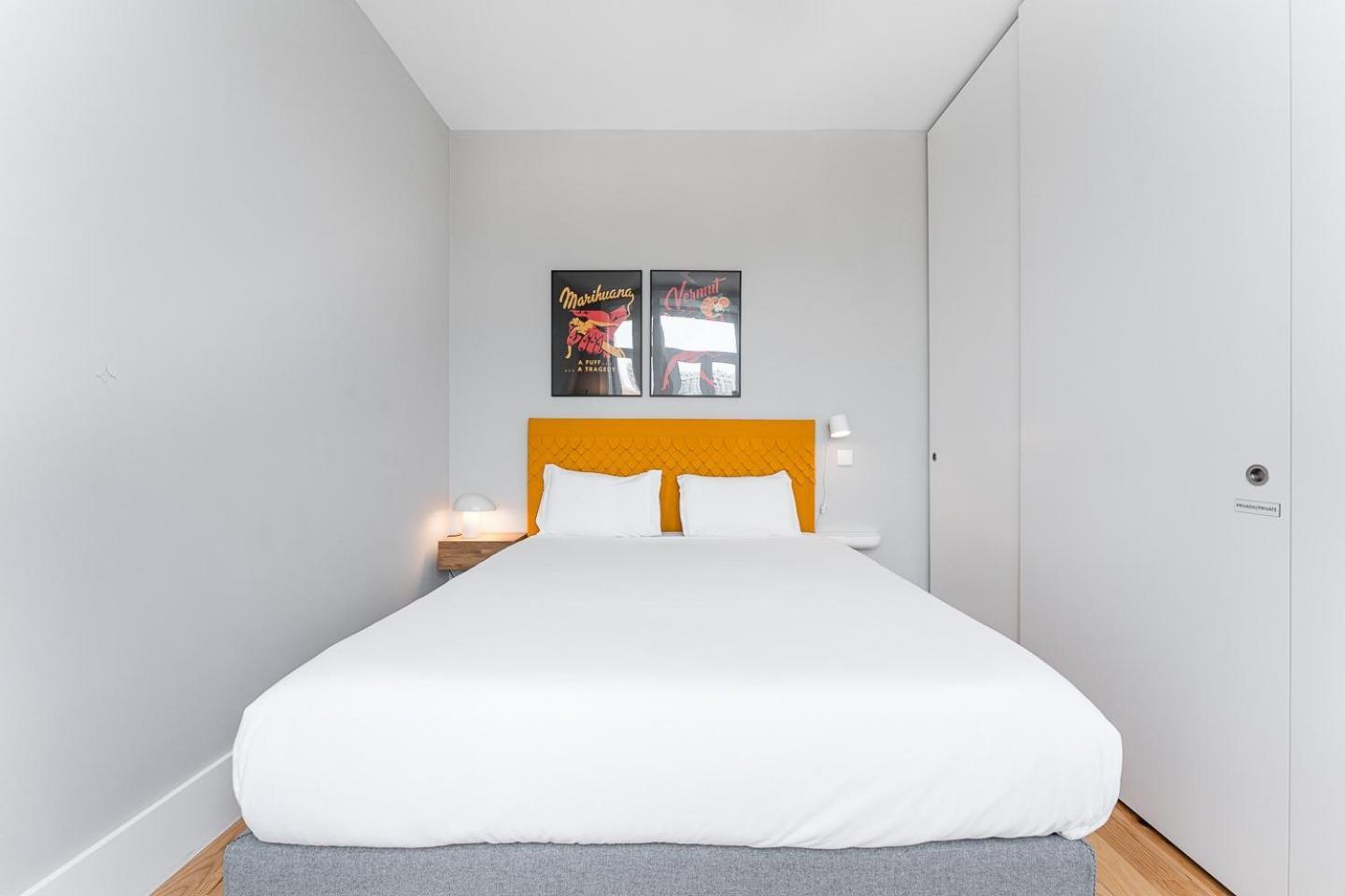 Guestready - Colorful Apt Near Agosto Station Porto Buitenkant foto