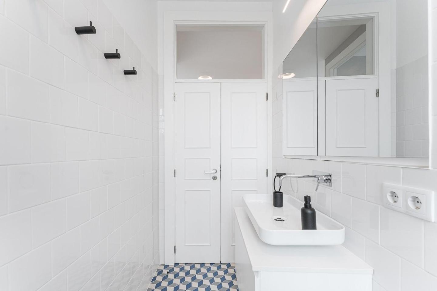 Guestready - Colorful Apt Near Agosto Station Porto Buitenkant foto